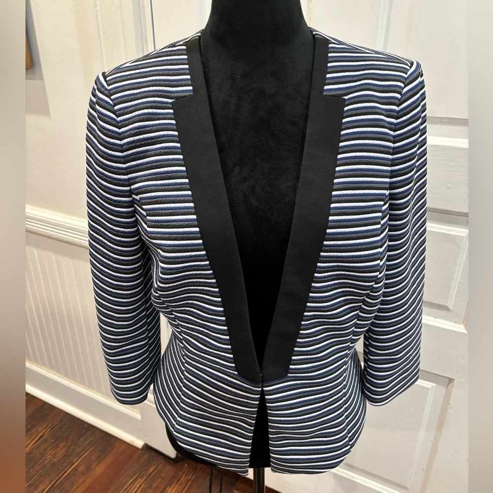 White House Black Market Stripe Hook Front Women’s Office Blazer Sz 8